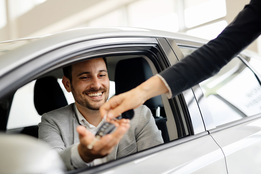 8 tips for selling a used car online